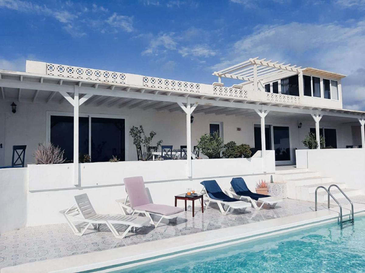Villa Nirvana - Casa Marosenia Güime Buitenkant foto