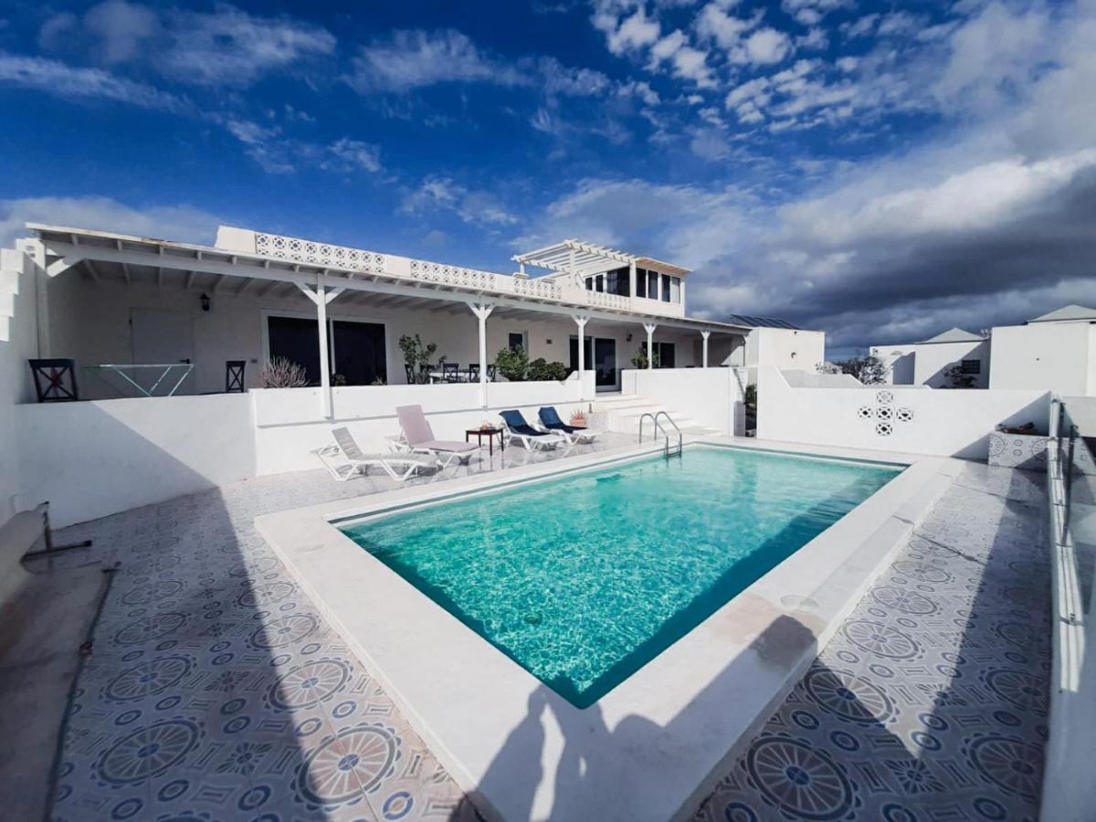 Villa Nirvana - Casa Marosenia Güime Buitenkant foto
